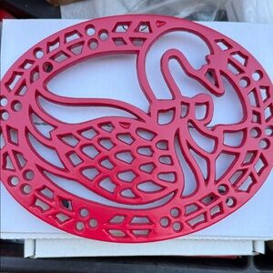 Red Swan Trivet